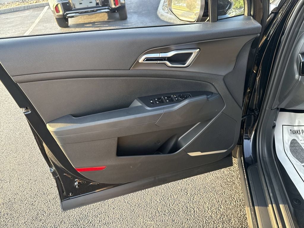 2027 Kia Sportage LX