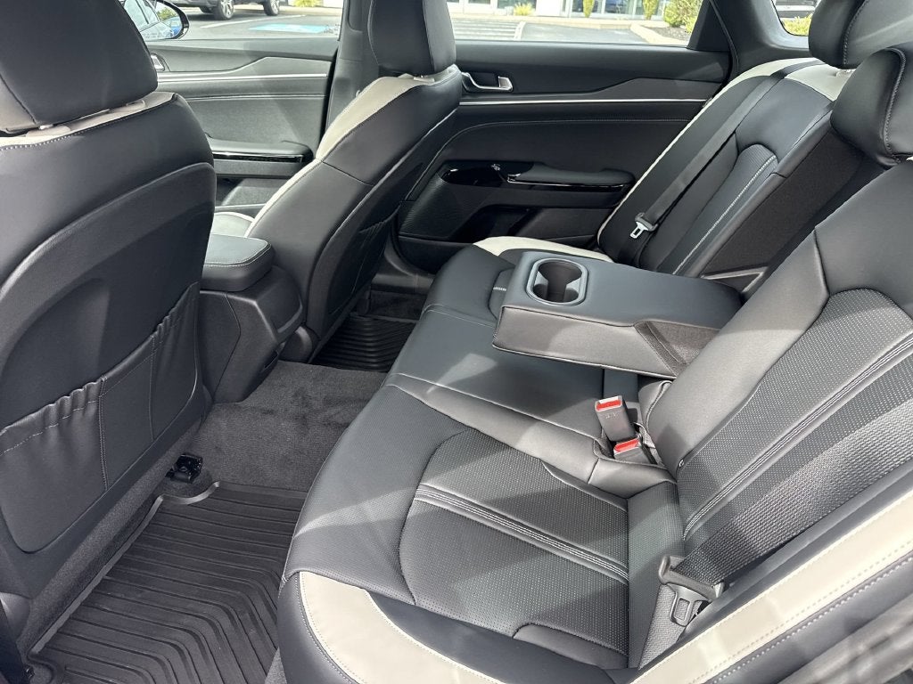 2027 Kia K5 GT-Line