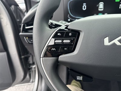 2025 Kia Niro LX
