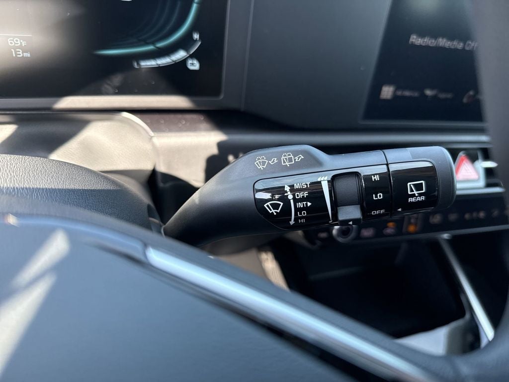 2026 Kia Niro LX