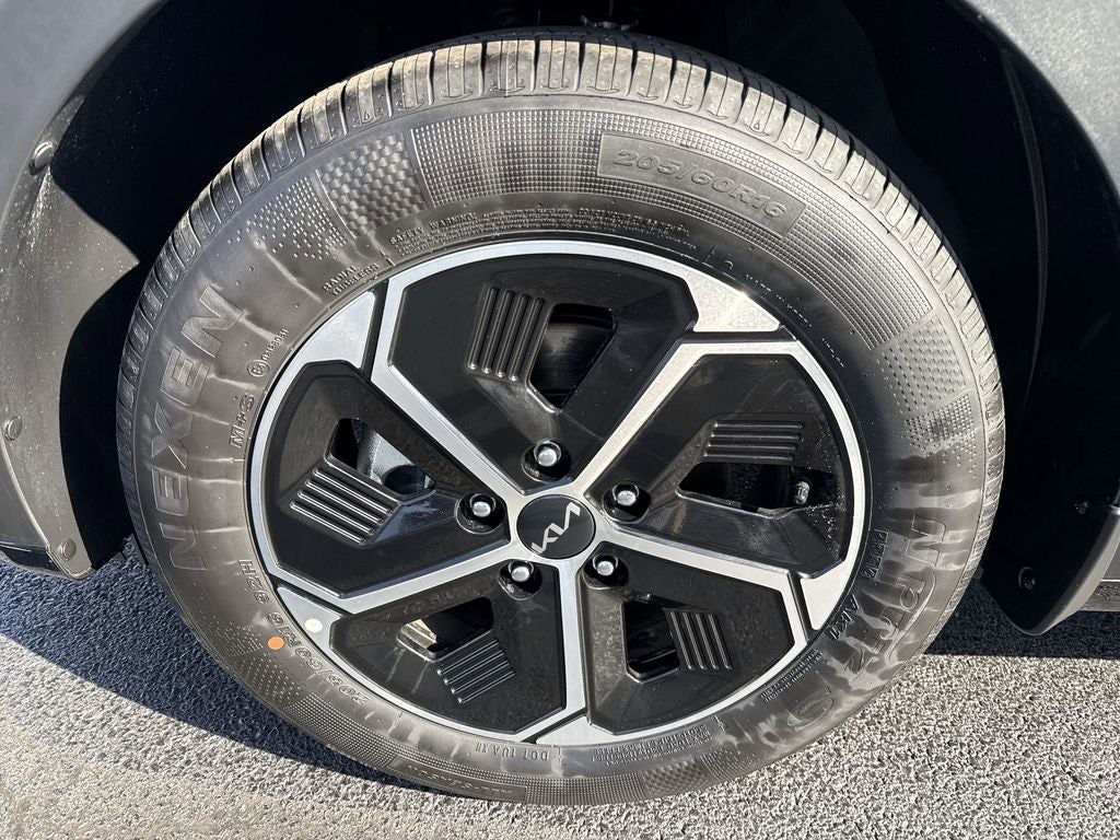 2026 Kia Niro LX