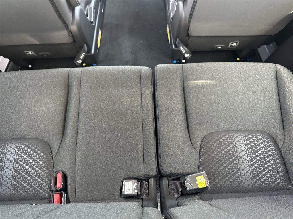 2026 Kia Carnival LX