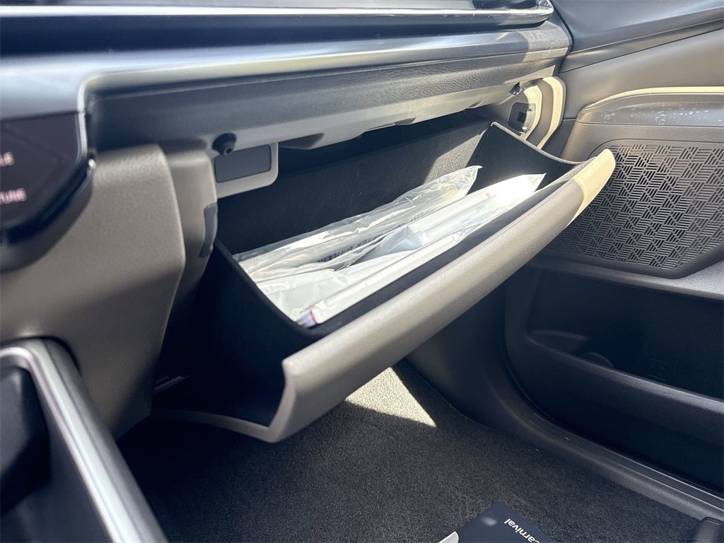 2026 Kia Carnival LX