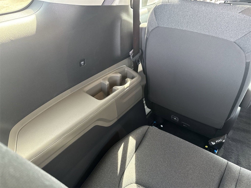 2026 Kia Carnival LX