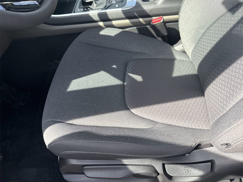 2026 Kia Carnival LX