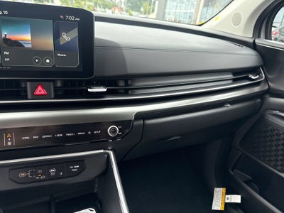 2027 Kia Carnival EX