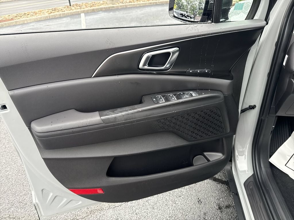 2027 Kia Carnival EX