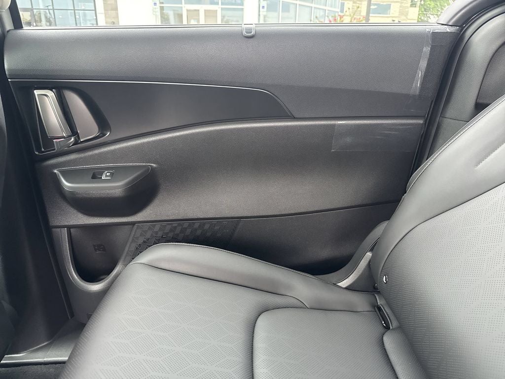 2027 Kia Carnival EX