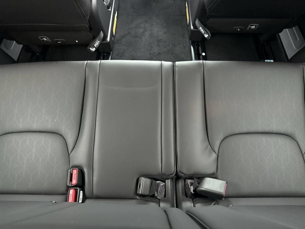 2027 Kia Carnival EX