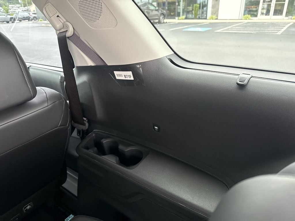 2027 Kia Carnival EX