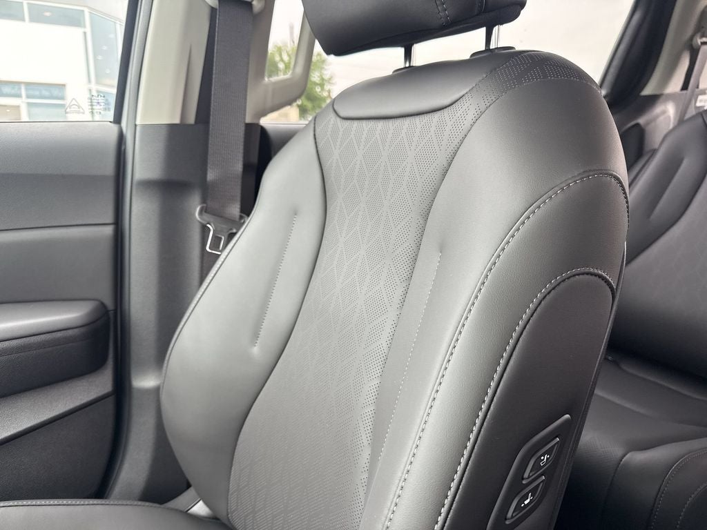 2027 Kia Carnival EX
