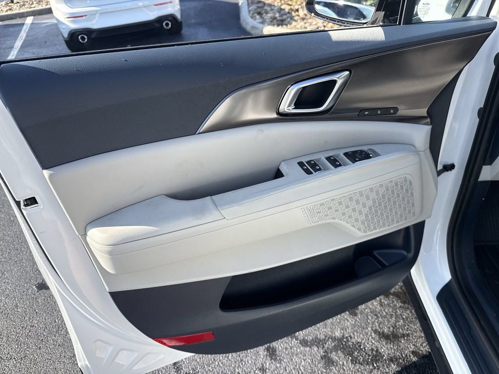 2027 Kia Carnival SX
