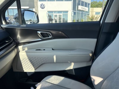 2027 Kia Carnival SX