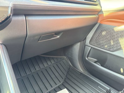 2027 Kia Carnival Hybrid SX
