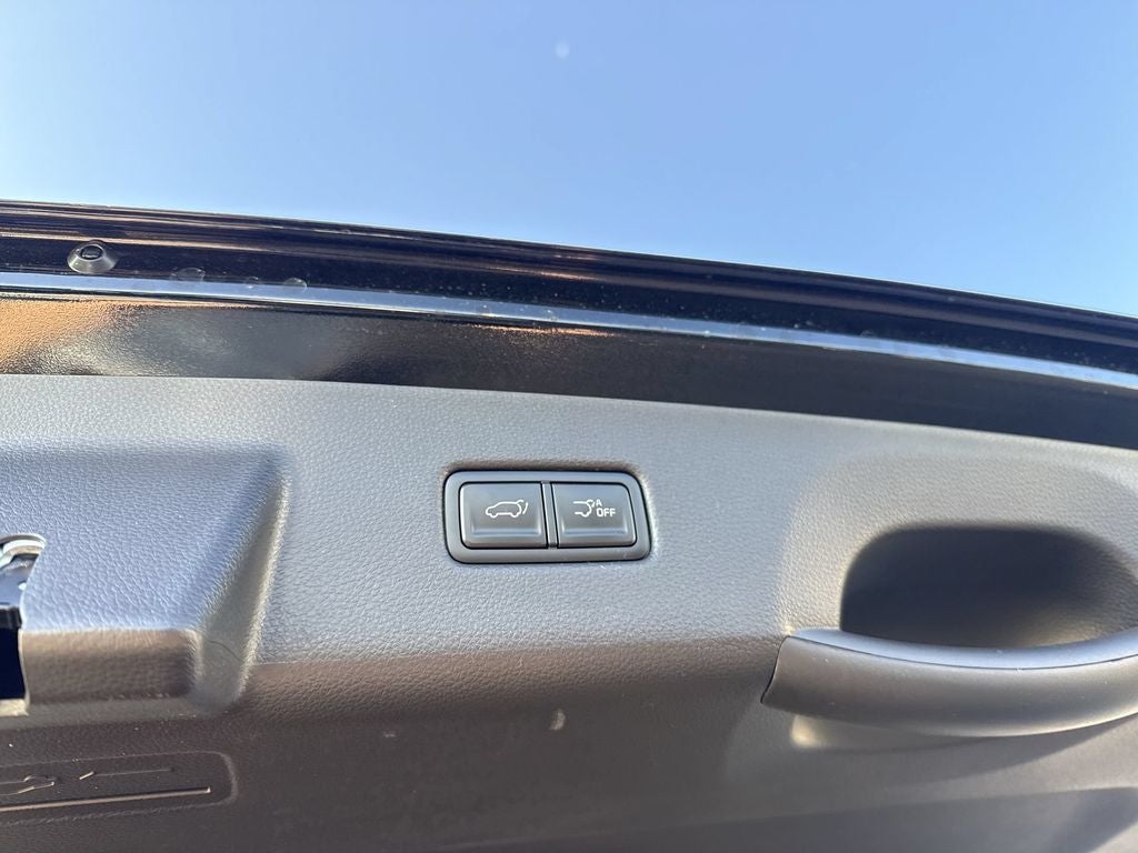 2027 Kia Carnival Hybrid SX