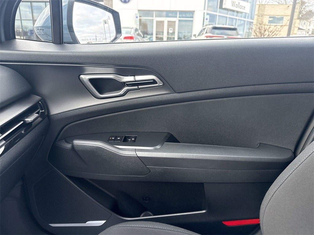 2026 Kia Sportage Hybrid S